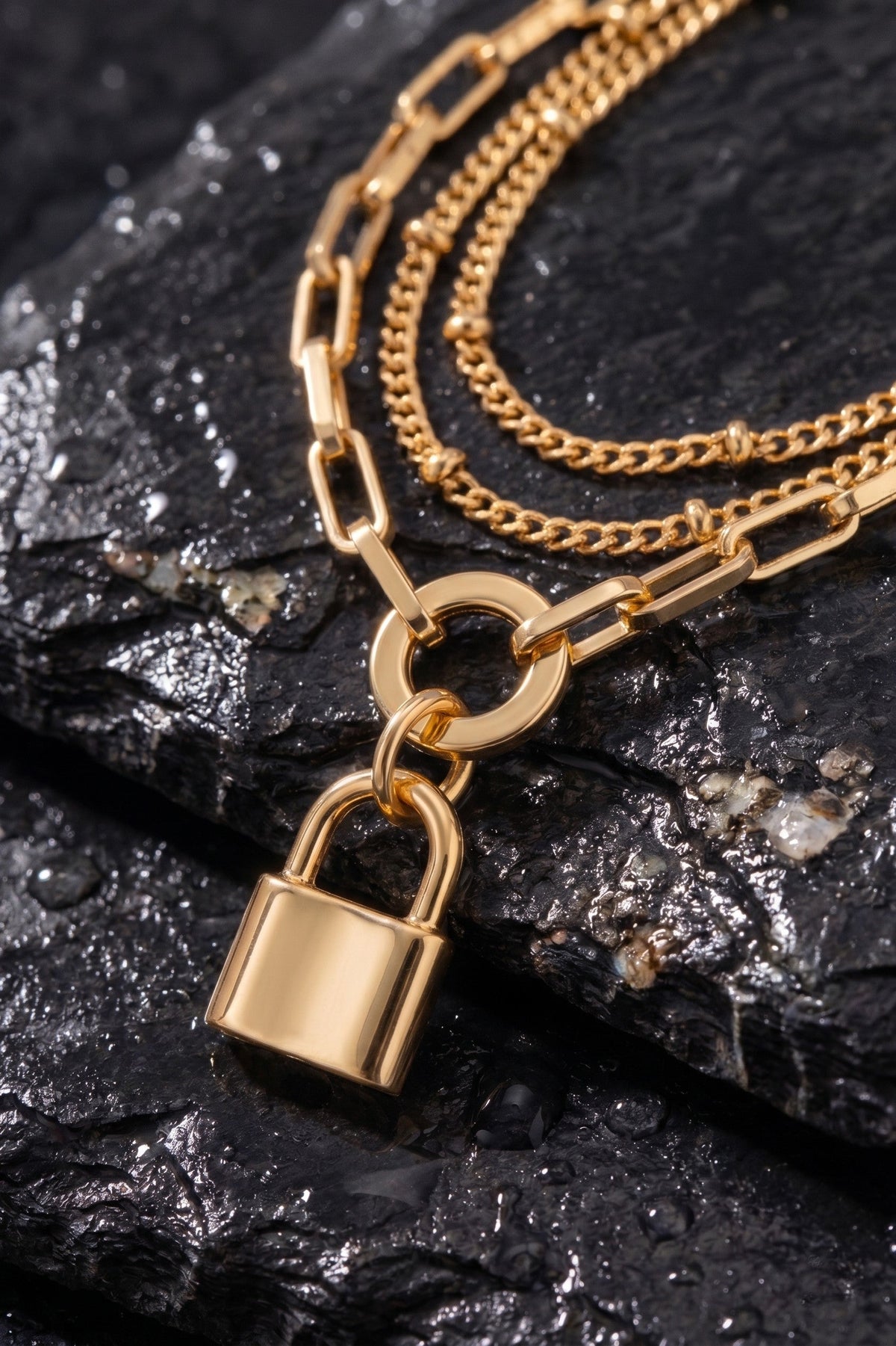 Layered Lock Necklace Set