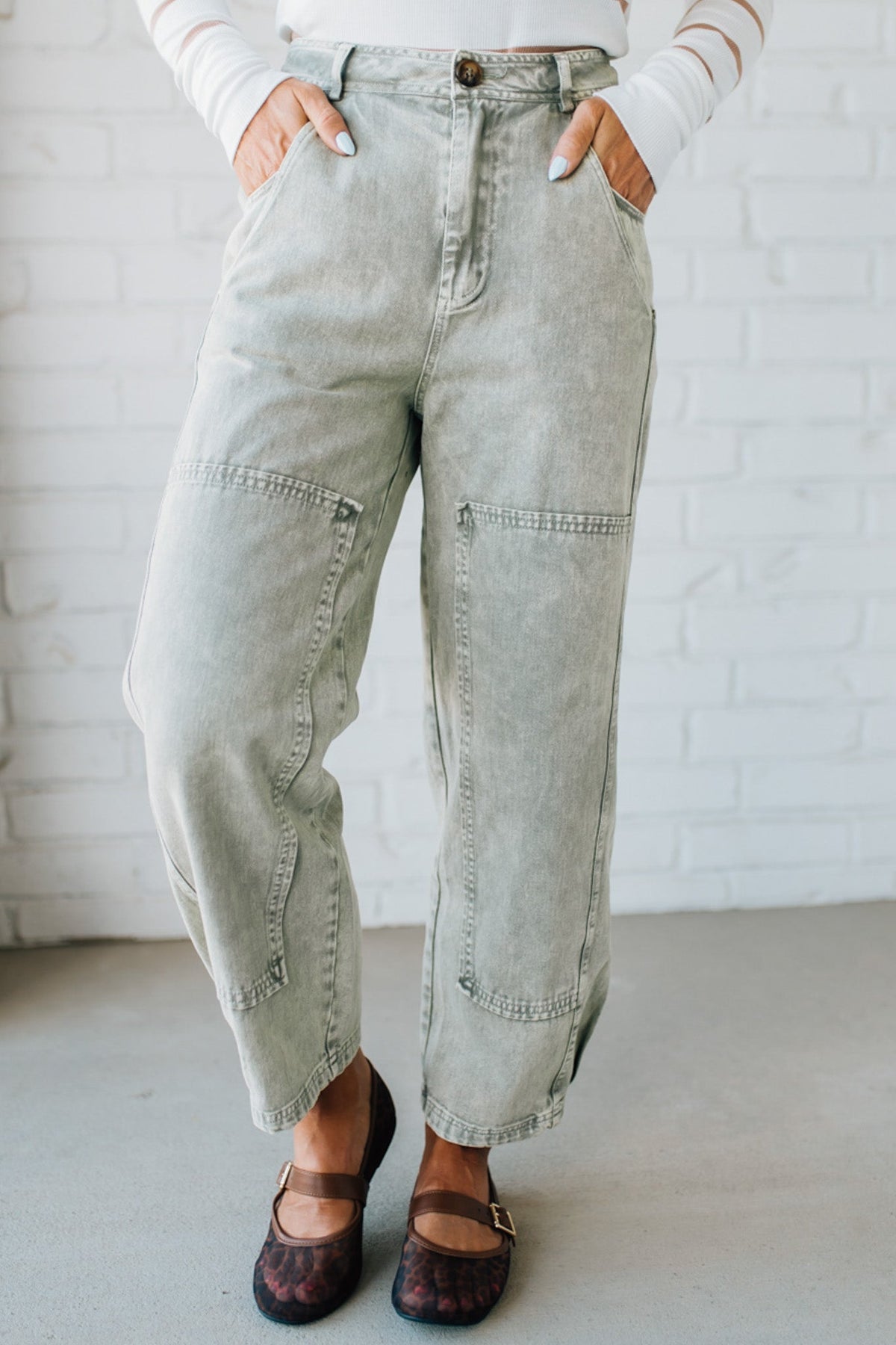 Ace Knee Patch Barrel Jeans | Light Olive - SO ME