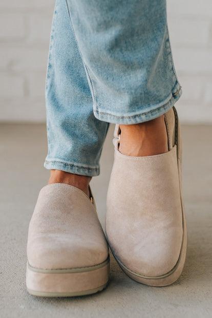 Alexis Slingback Clogs
