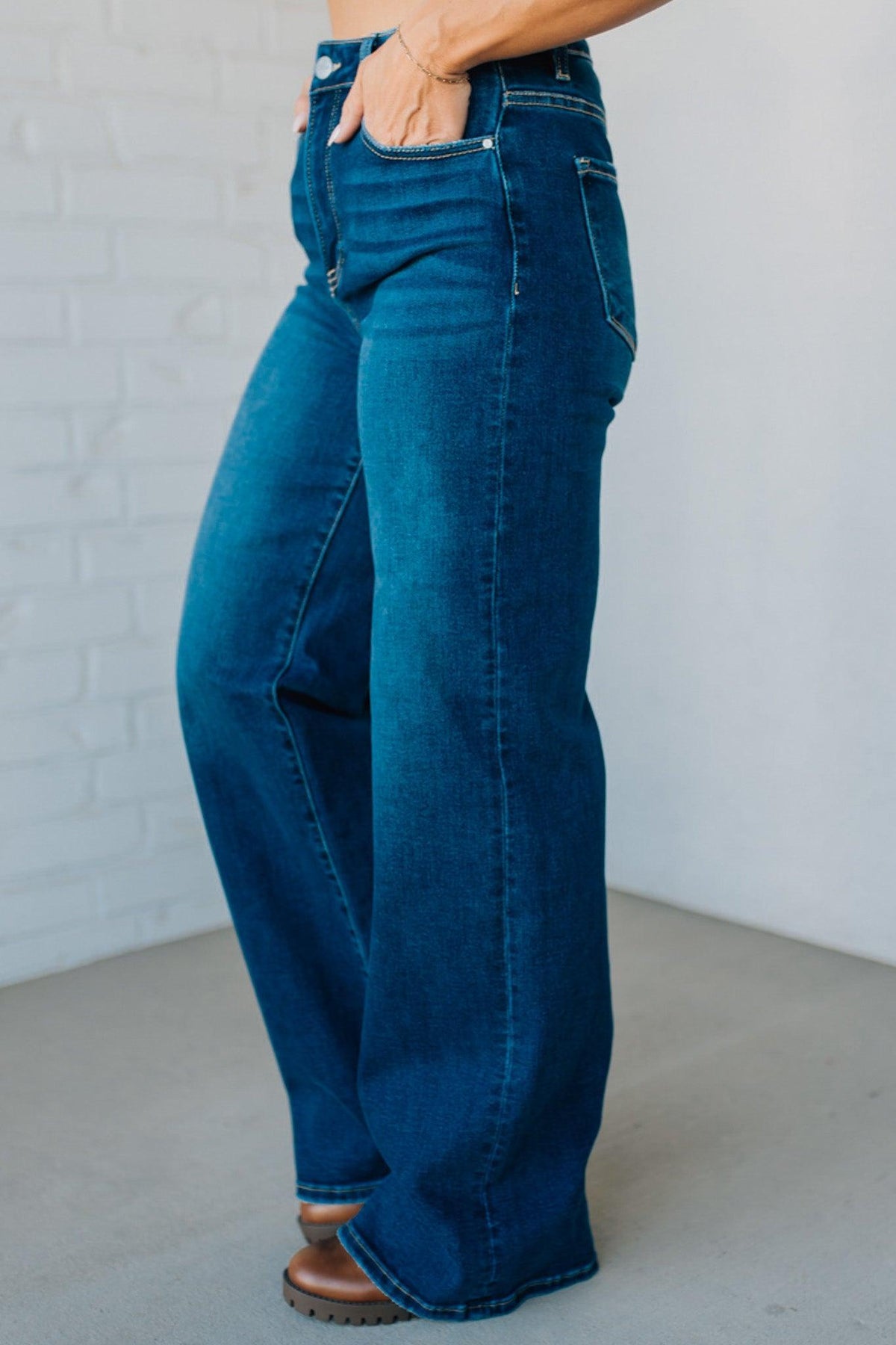 Alysia High Rise Wide Leg Jeans - RISEN