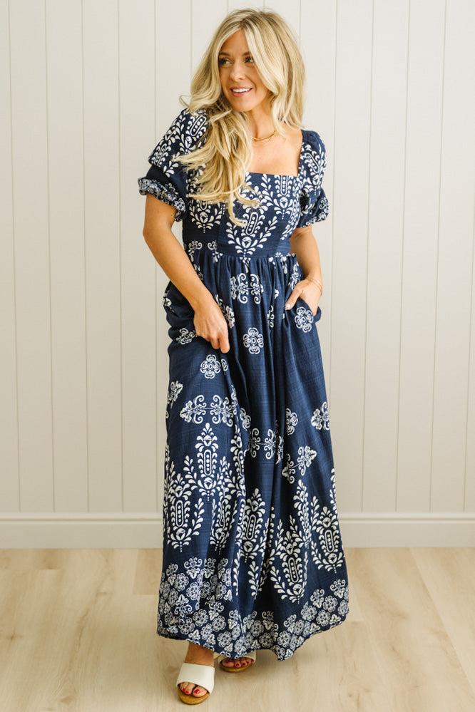 Audre Medallion Maxi