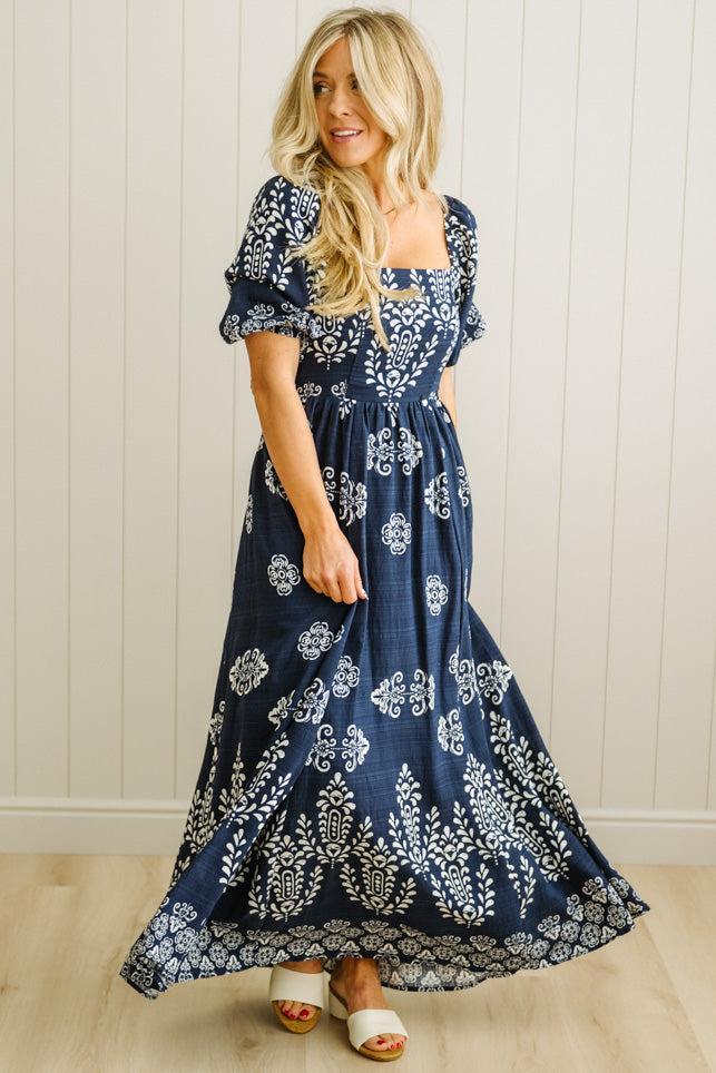 Audre Medallion Maxi