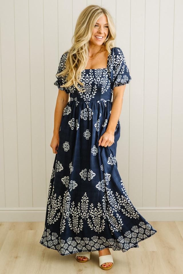 Audre Medallion Maxi