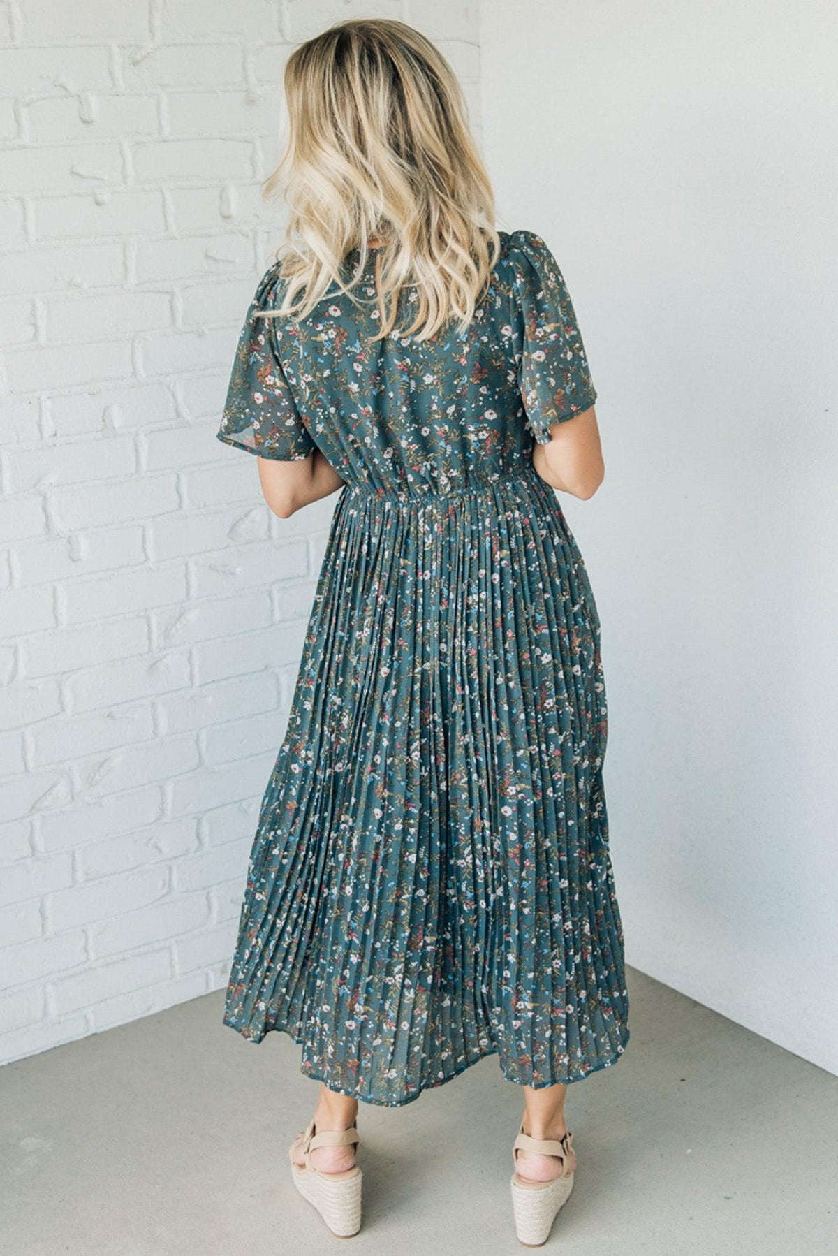 Floral Pleated Midi Dress