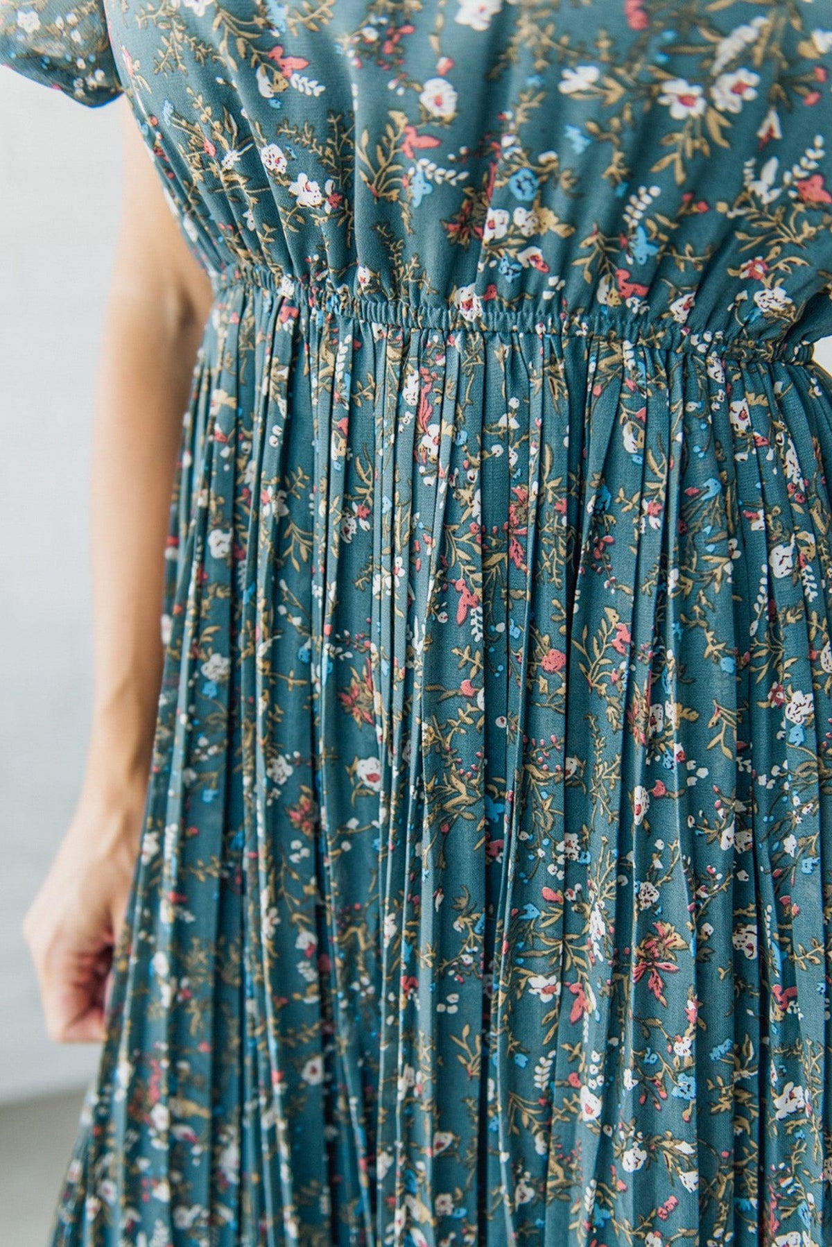 Floral Pleated Midi Dress