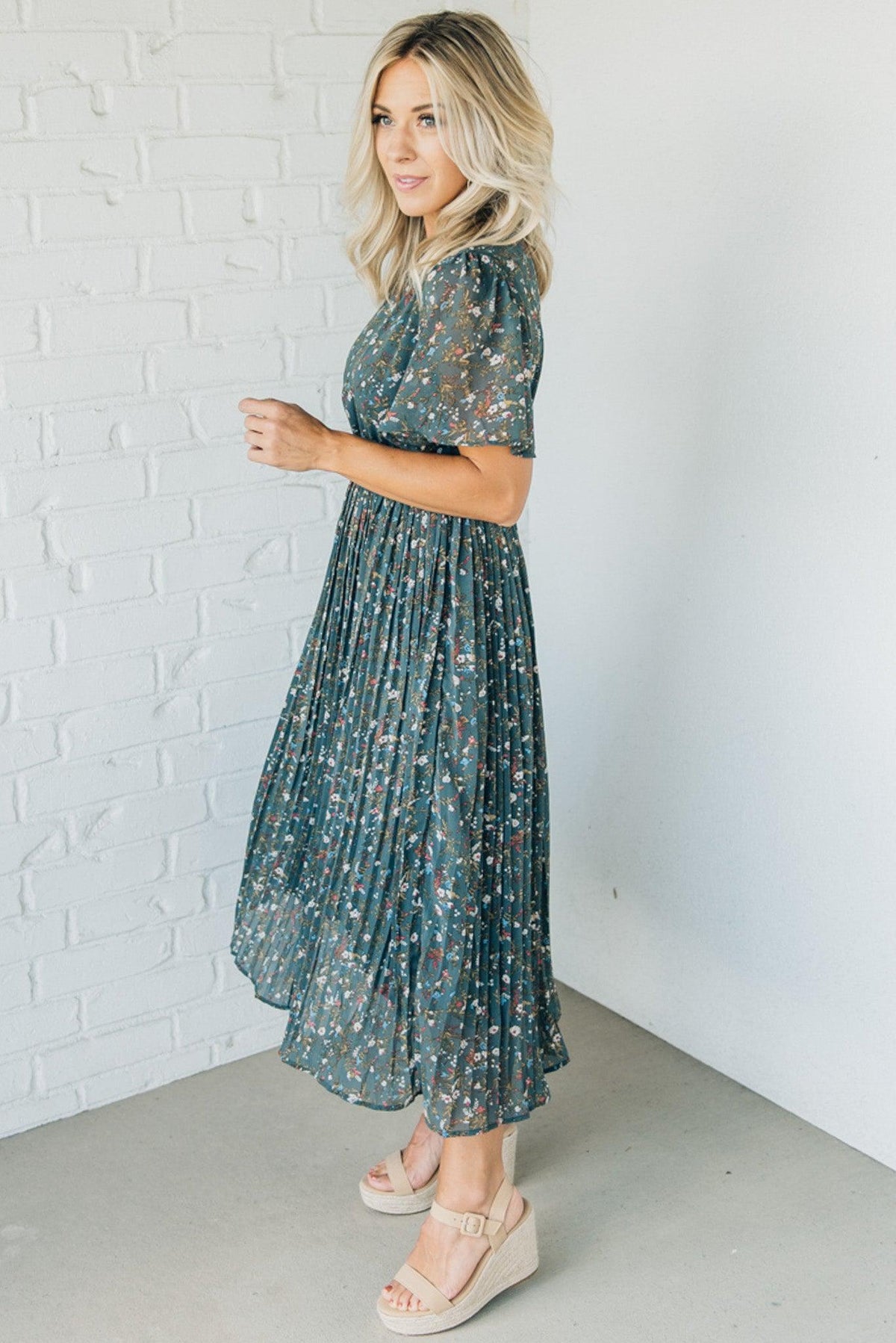 Floral Pleated Midi Dress