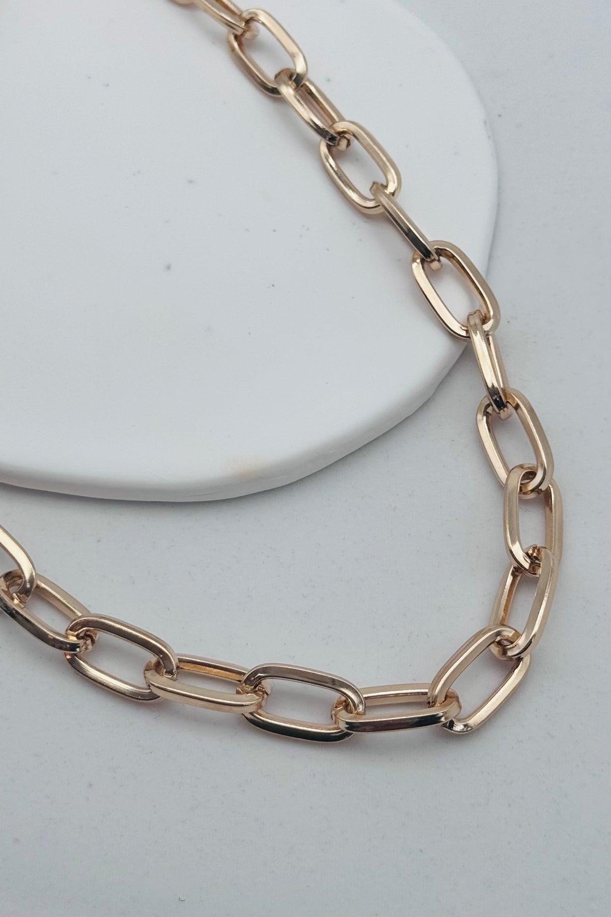 Chunky Chainlink Necklace