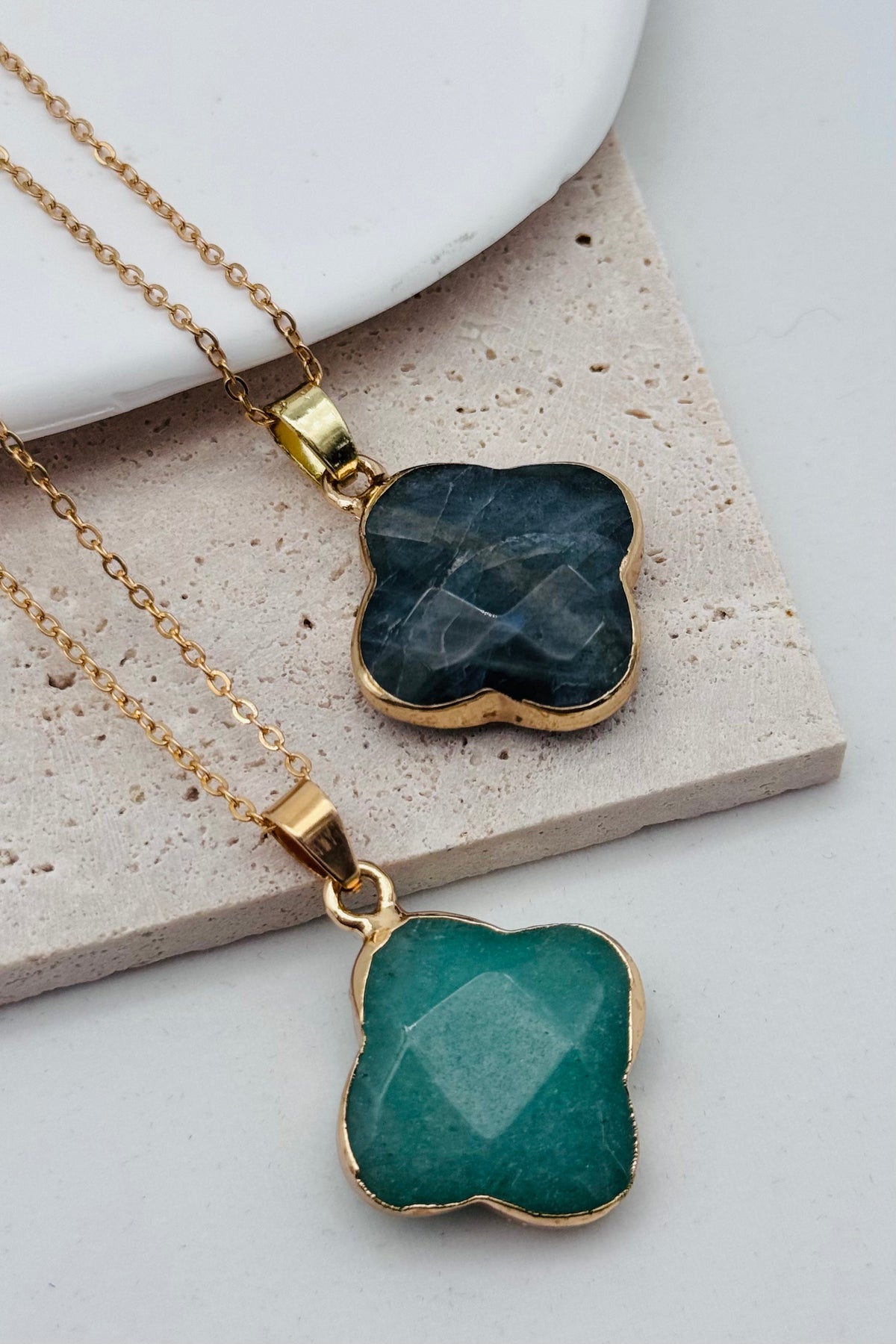 Clover Stone Pendant Necklace