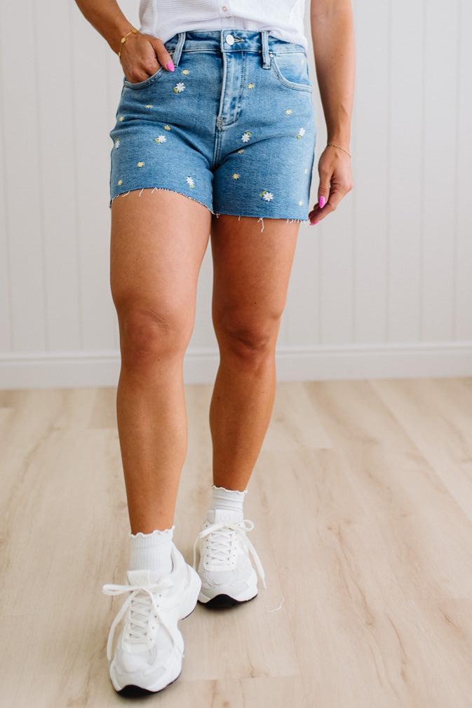 Daisy Accent Denim Shorts