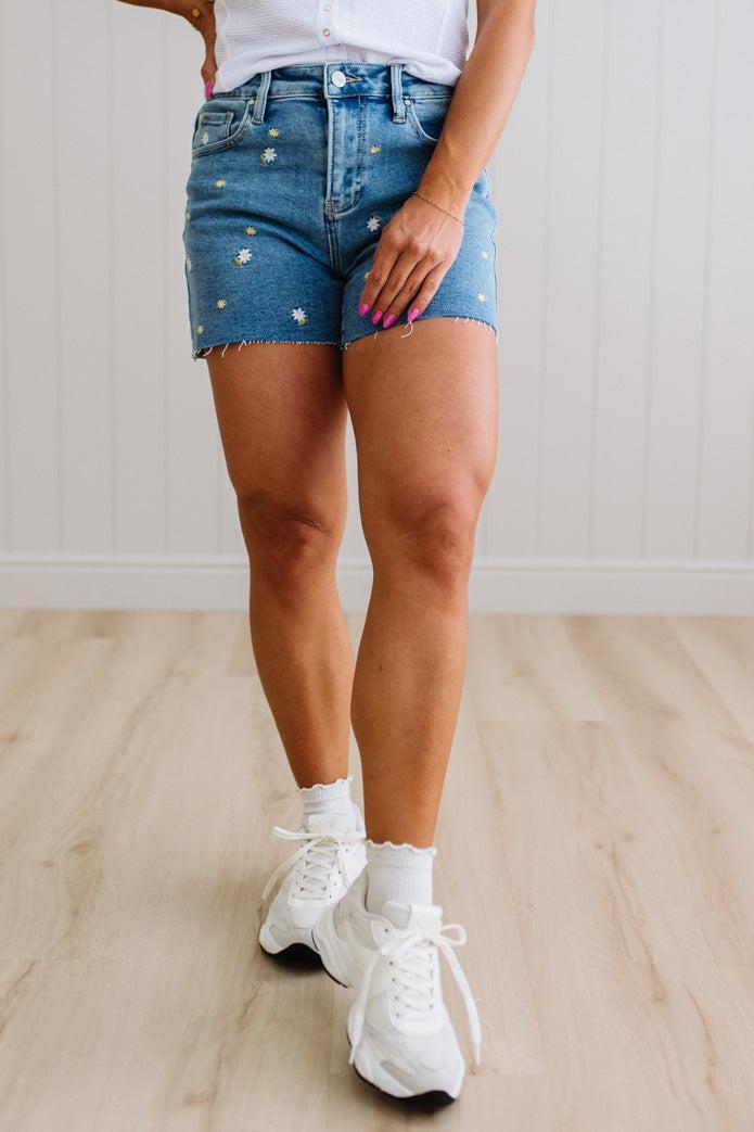 Daisy Accent Denim Shorts