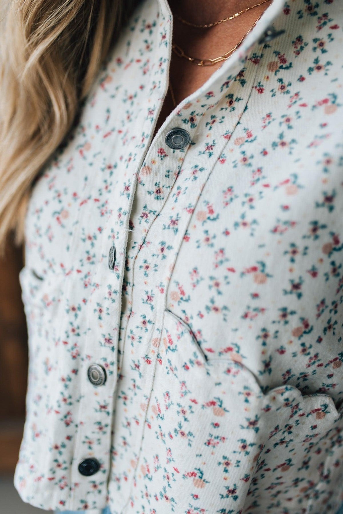 Ditsy Floral Scalloped Vest