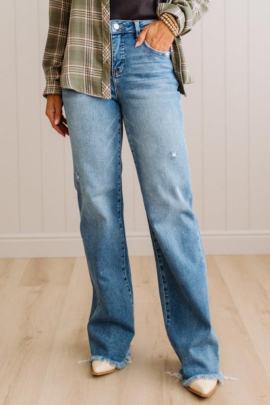 Eleanor High Rise Frayed Hem Jeans | Medium - RISEN