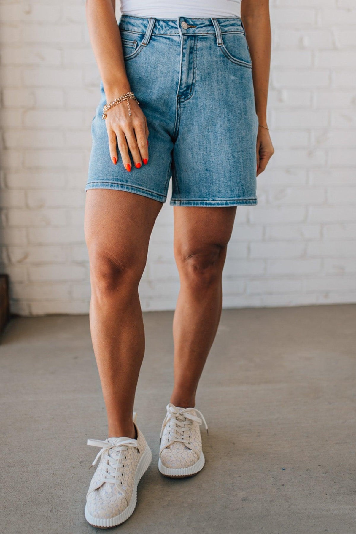 Emmalie High Waist Mom Shorts | Denim - ANNIEWEAR