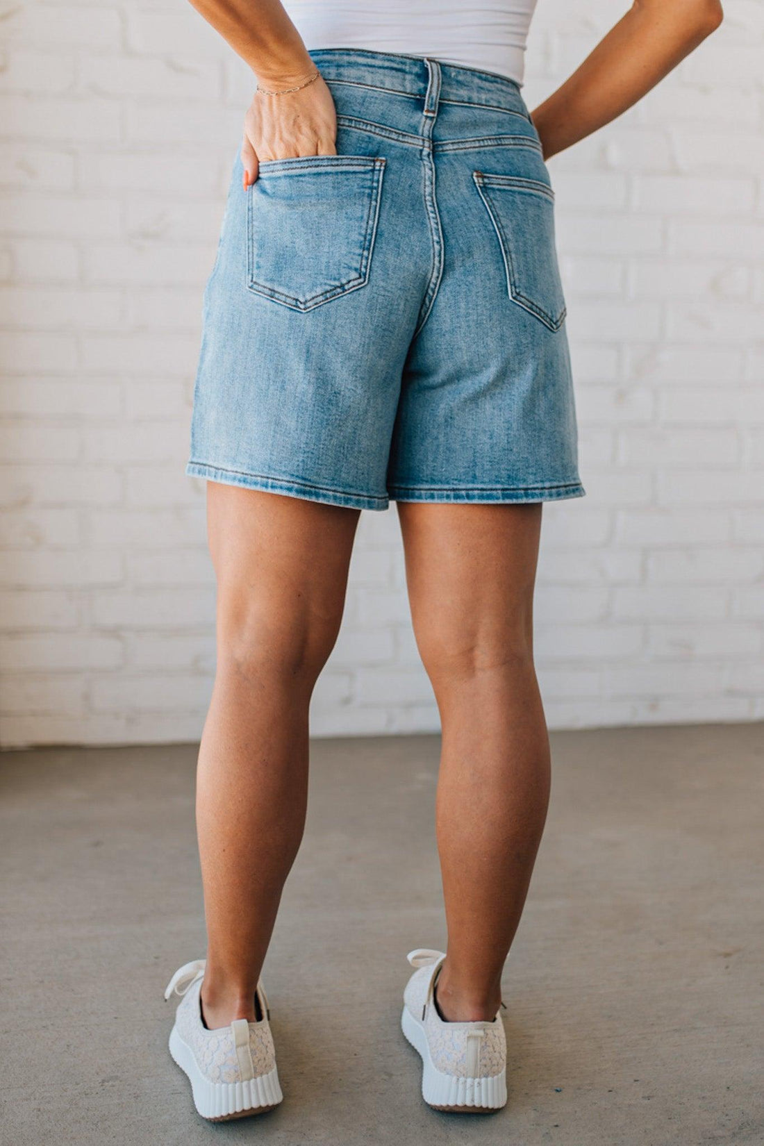 Emmalie High Waist Mom Shorts | Denim - ANNIEWEAR