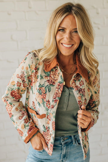 Floral Jacquard Scallop Trim Jacket