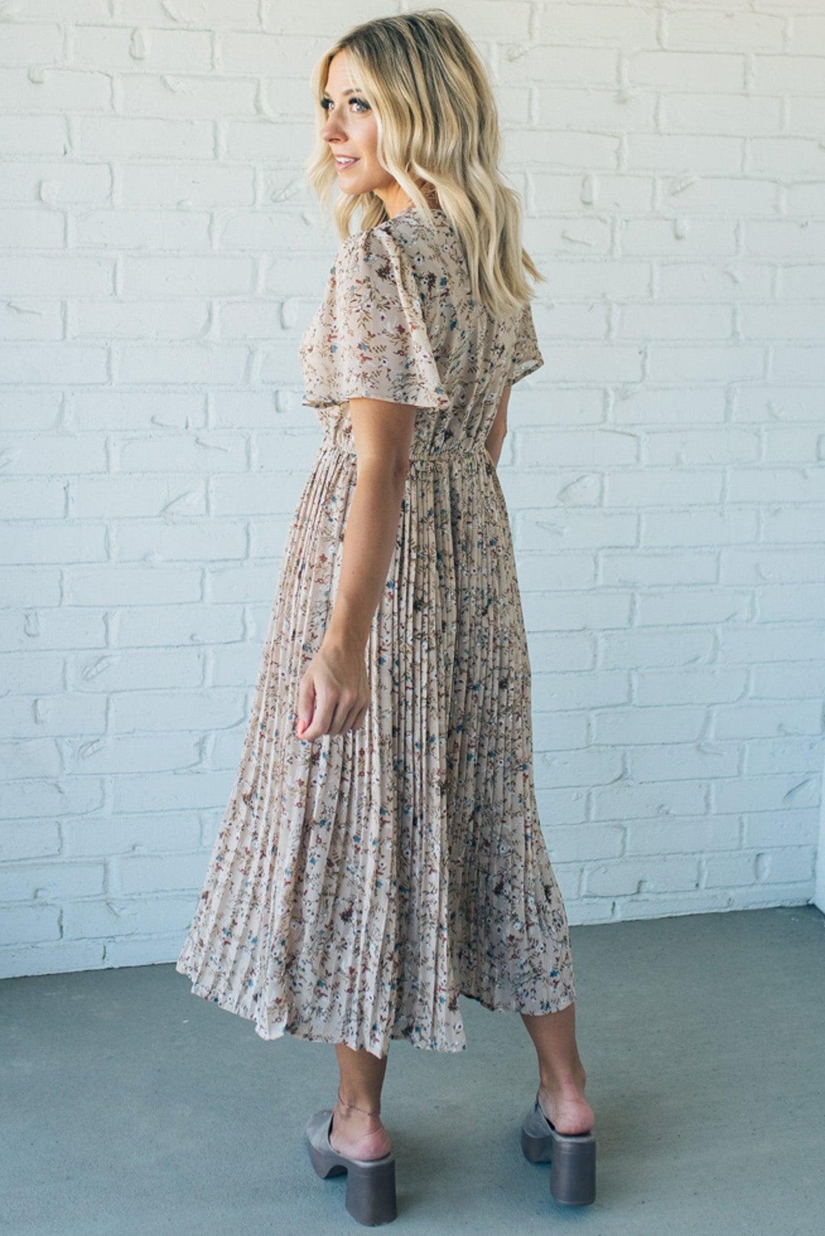 Floral Pleated Midi Dress