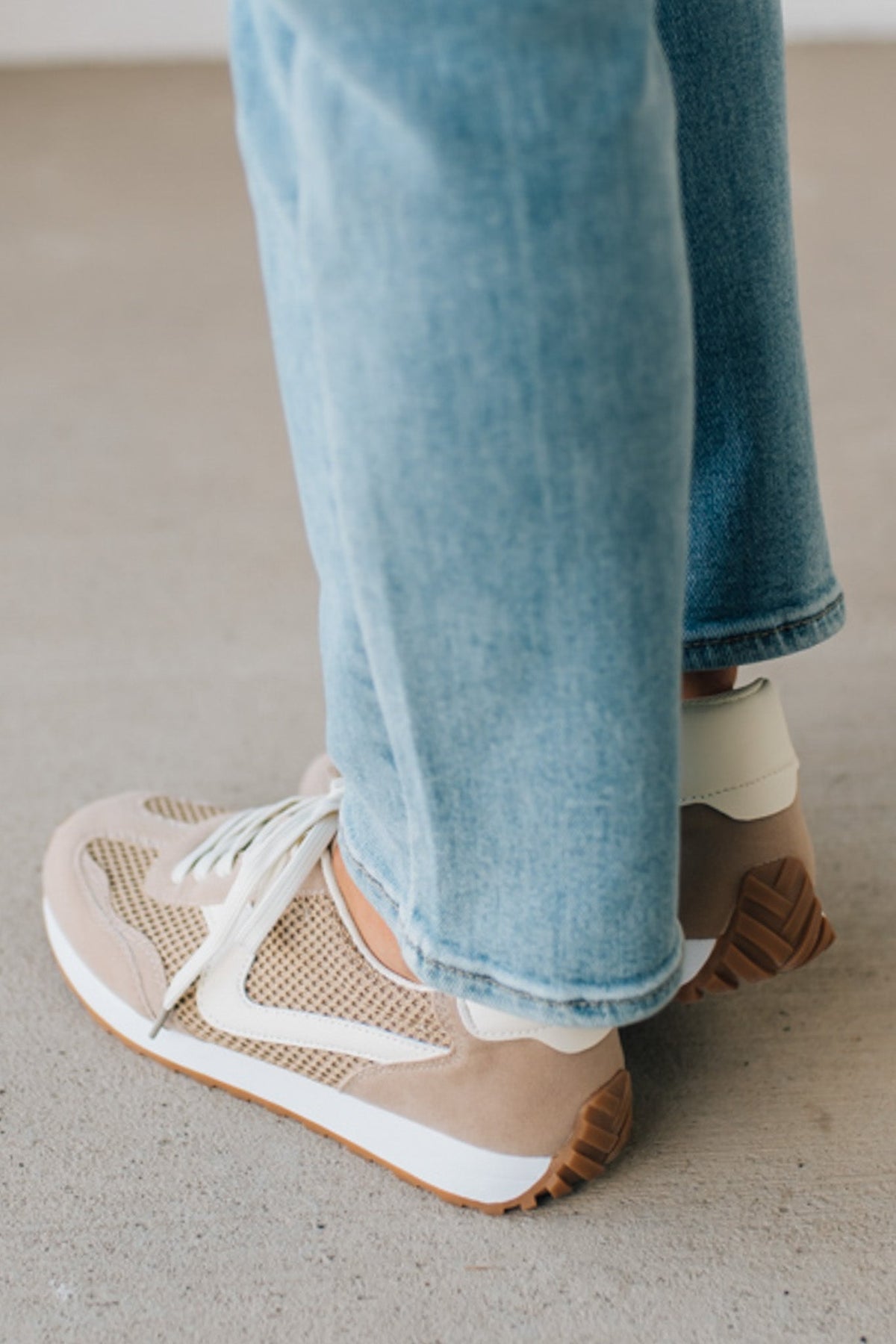 Jenna Mesh Sneakers | Camel