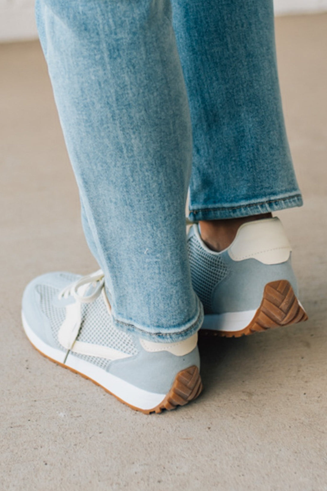 Jenna Mesh Sneakers | Light Blue