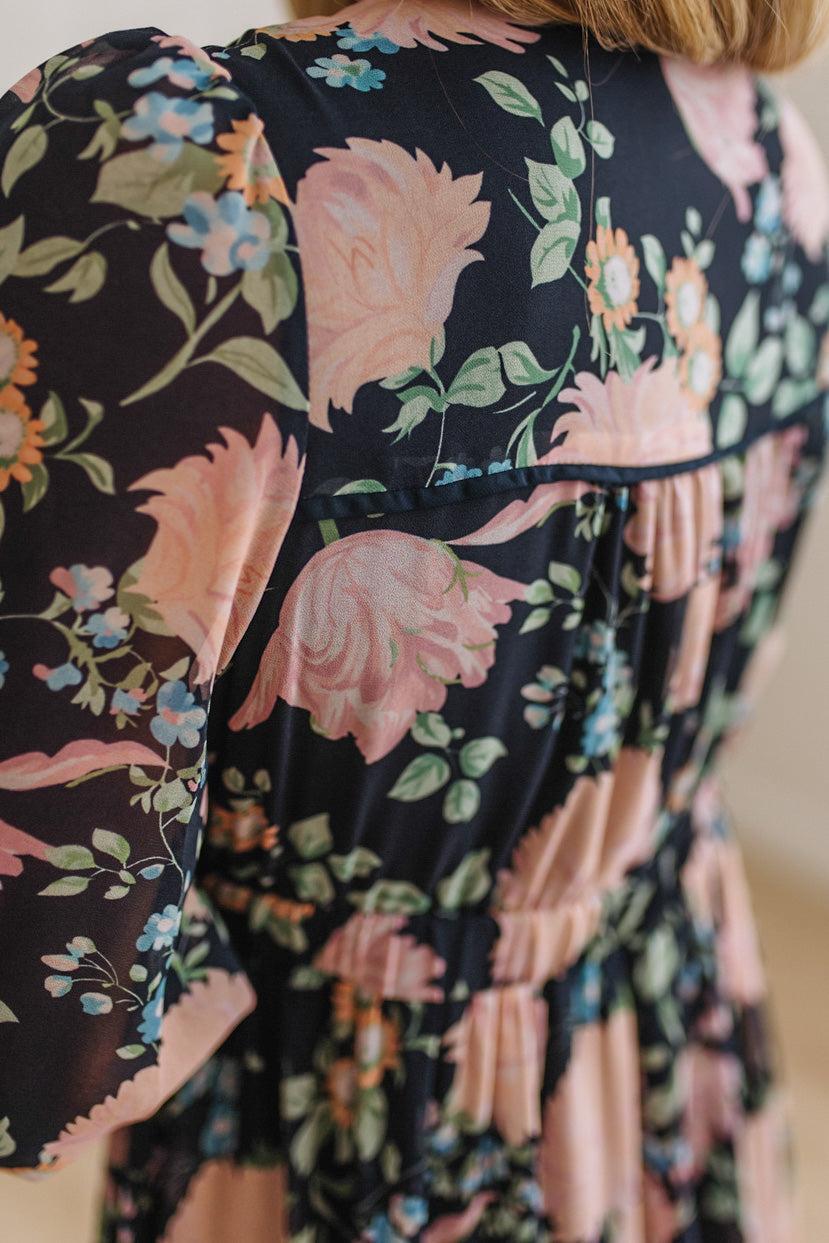 Jessi Floral V-Neck Maxi Dress
