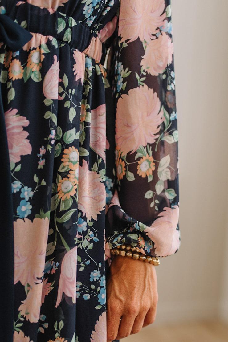 Jessi Floral V-Neck Maxi Dress