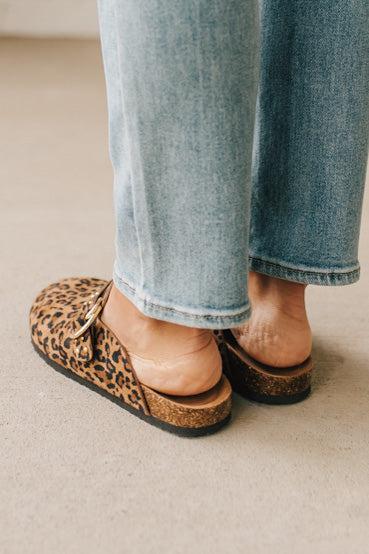 Jordy Leopard Clogs