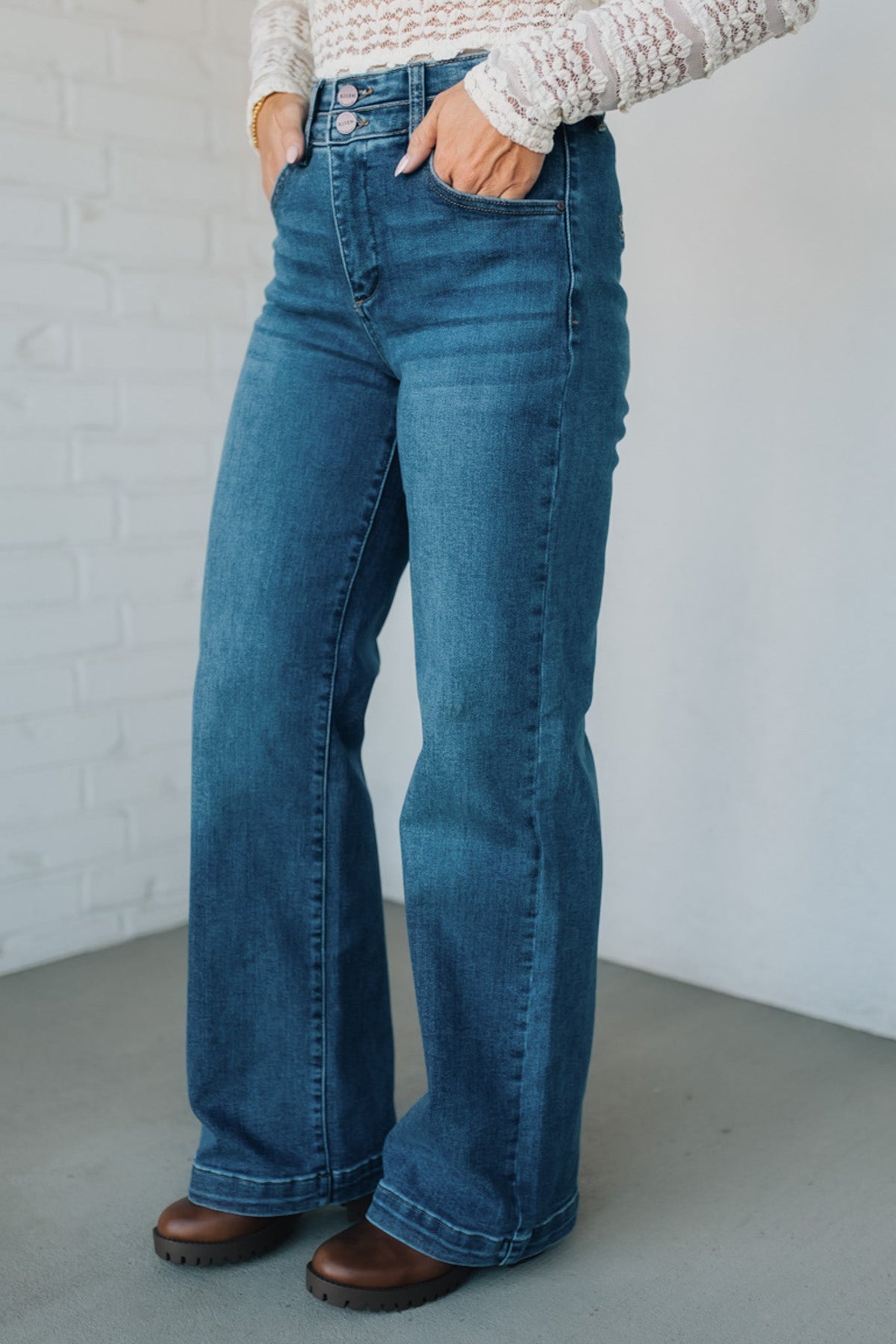Kat High Rise Double Button Wide Leg Jeans - RISEN