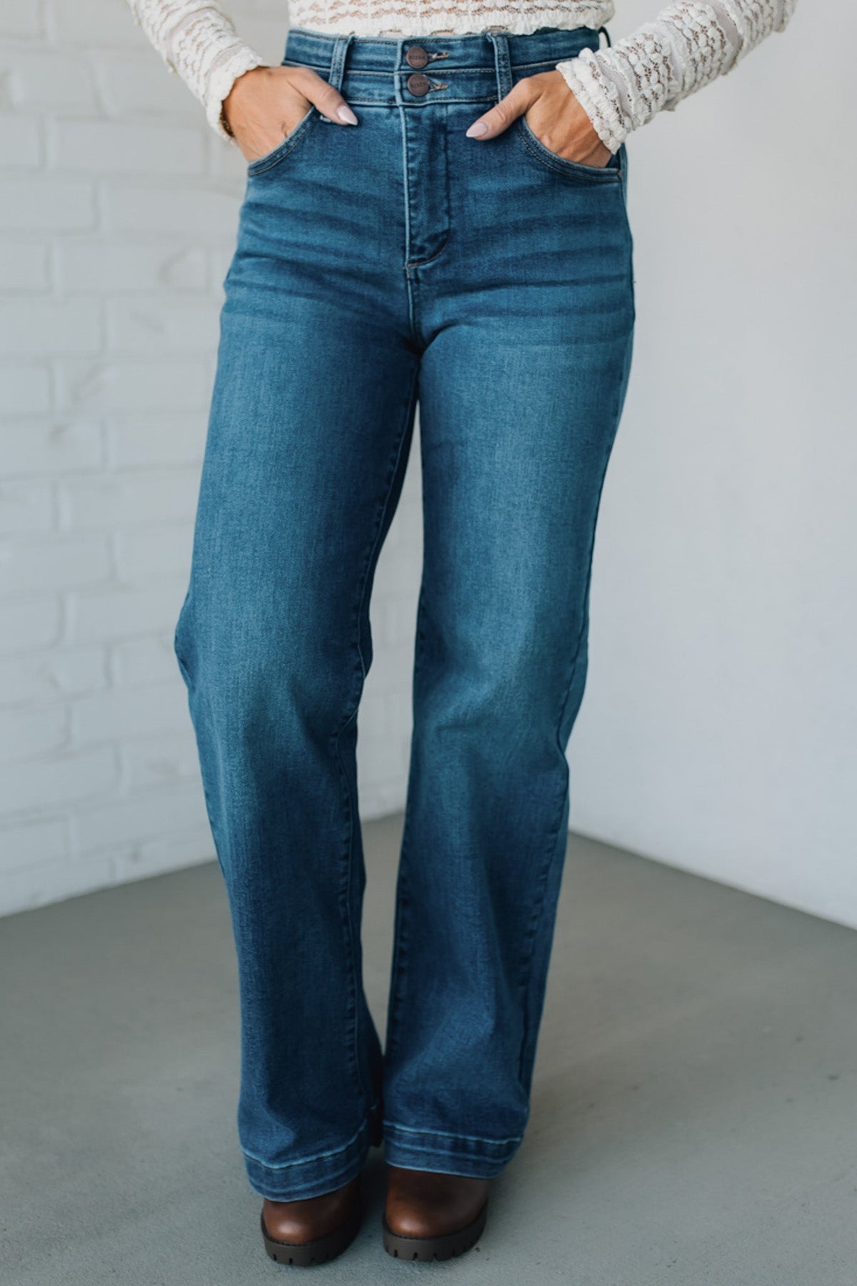 Kat High Rise Double Button Wide Leg Jeans - RISEN