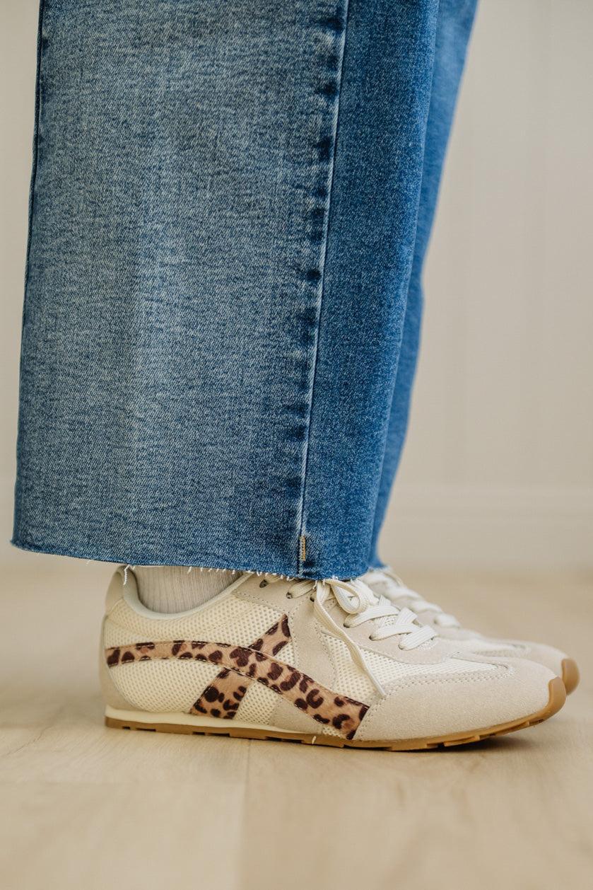 Kit Leopard Accent Sneakers