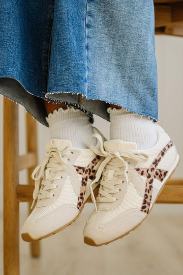Kit Leopard Accent Sneakers
