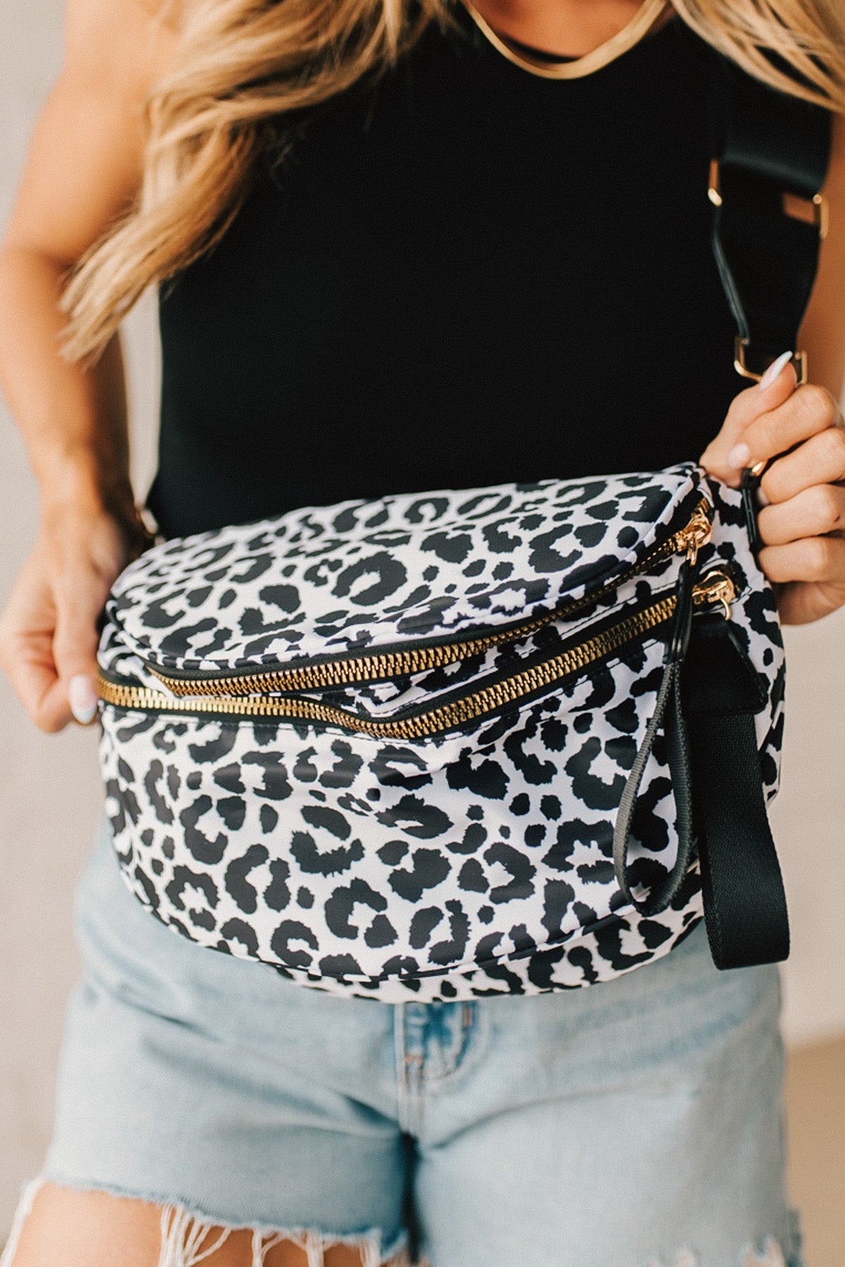Leena Double Zipper Crossbody Bag | Leopard