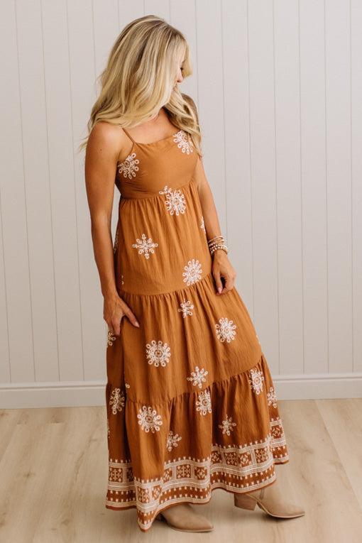 Missy Medallion Maxi