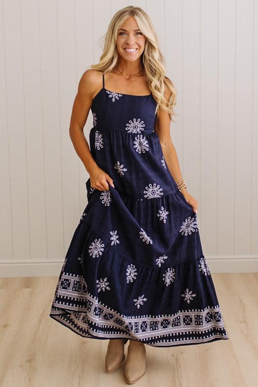Missy Medallion Maxi
