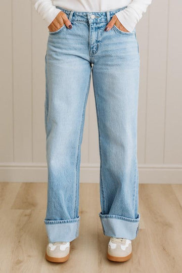 Navi Lynn Low Rise Wide Leg Jeans | Light- VERVET