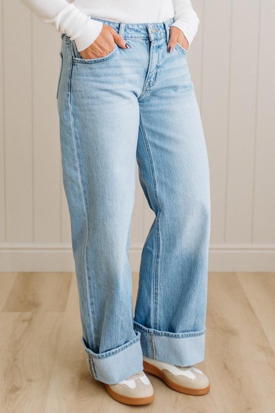 Navi Lynn Low Rise Wide Leg Jeans | Light- VERVET