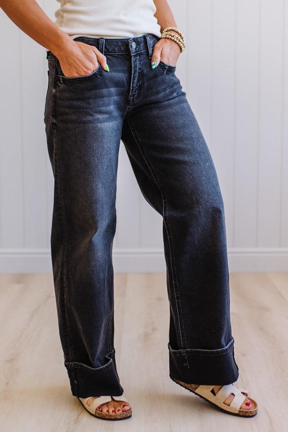 Navi Lynn Low Rise Wide Leg Jeans | Black- VERVET