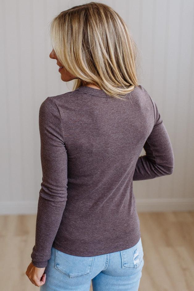 Nova Basic Long Sleeve Tee