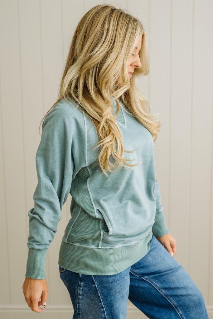 Ribbed Accent Pocketed Pullover