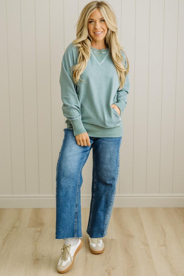 Ribbed Accent Pocketed Pullover