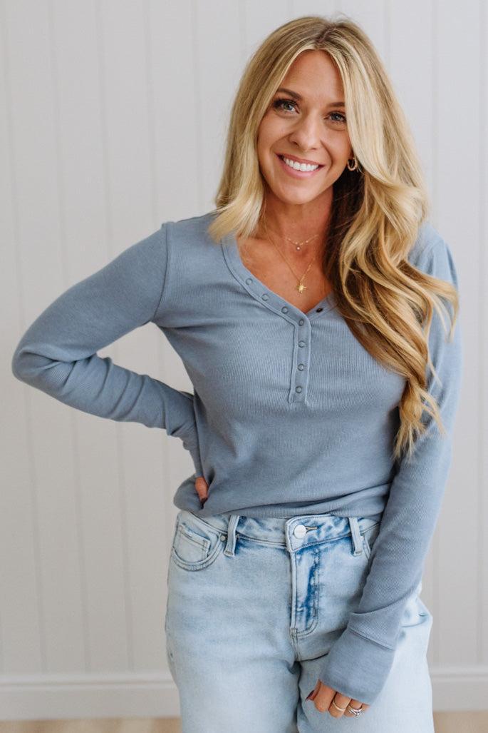 Ribbed Snap Henley Top