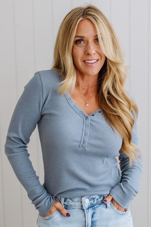 Ribbed Snap Henley Top