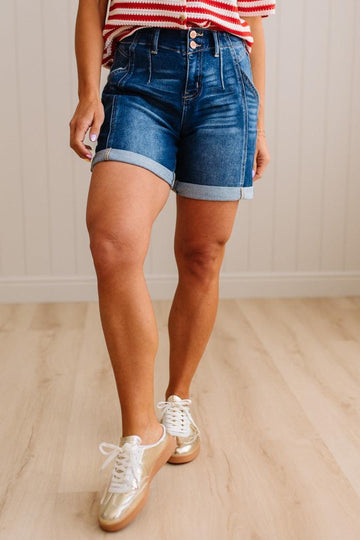 Sienna Seam Sided Rolled Shorts - RISEN