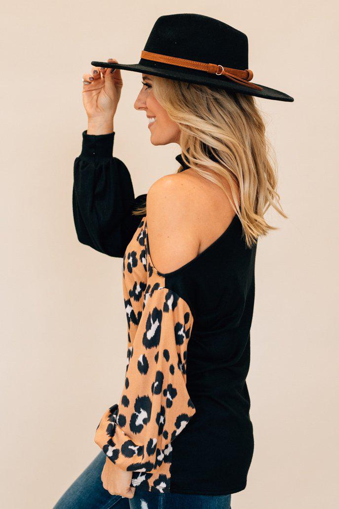 Single Cold Shoulder Leopard Top | Clearance