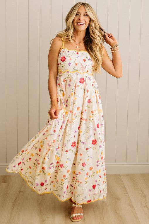 Taeya Scallop Trim Floral Maxi