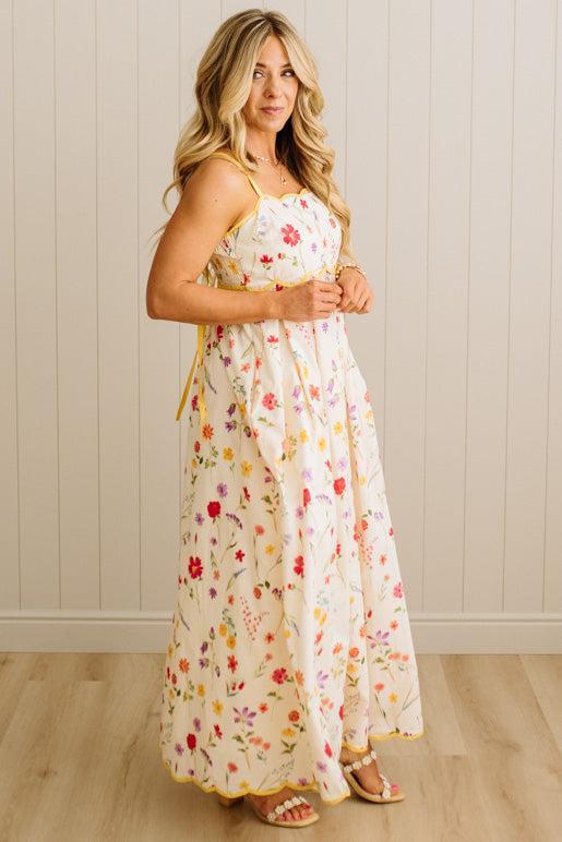 Taeya Scallop Trim Floral Maxi