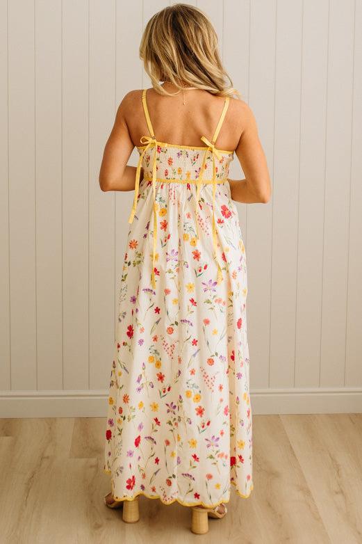 Taeya Scallop Trim Floral Maxi