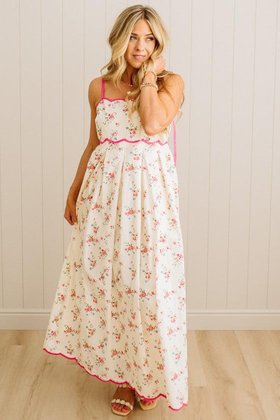 Taeya Scallop Trim Floral Maxi