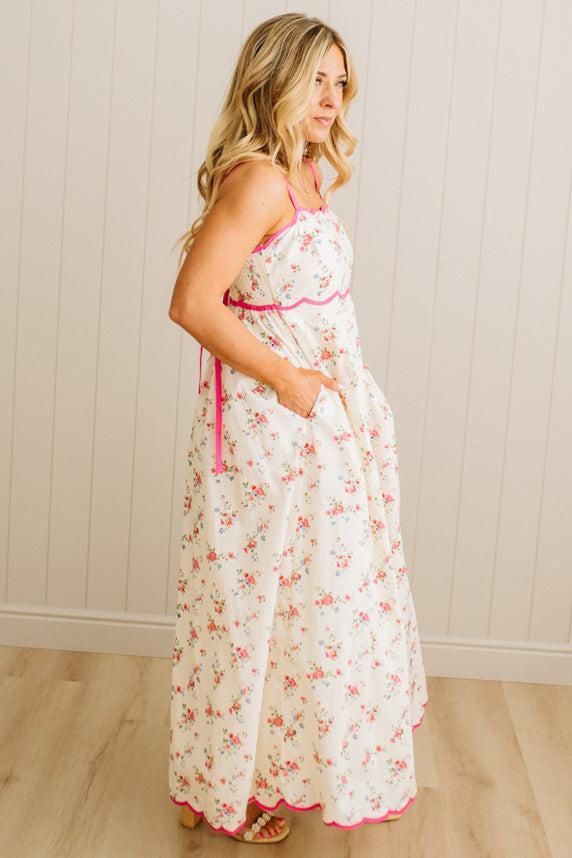 Taeya Scallop Trim Floral Maxi