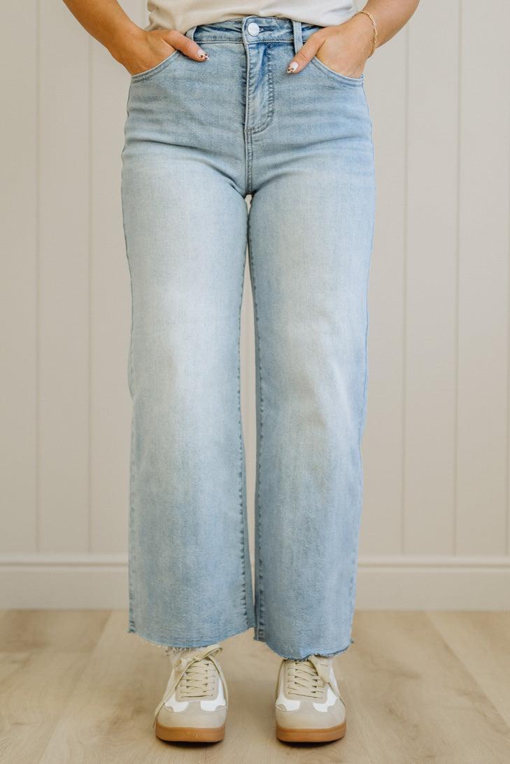 Wendy High Rise Crop Jeans - RISEN