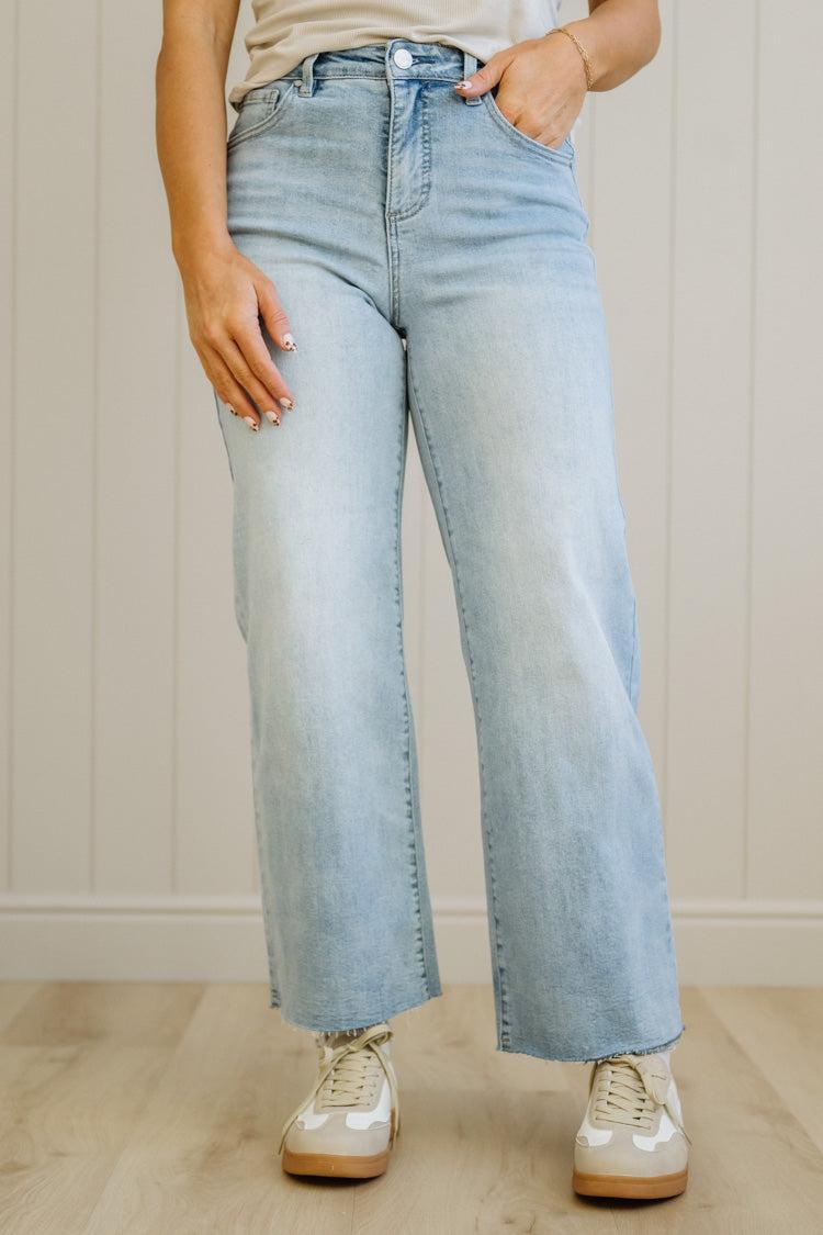 Wendy High Rise Crop Jeans - RISEN