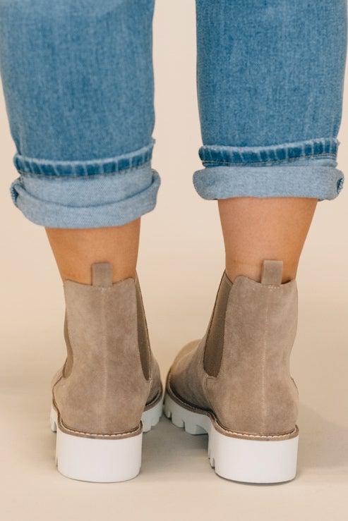 Witnee Pull On Boots